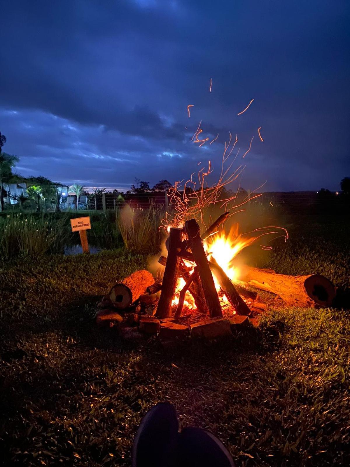 Pousada Romantica - Sitio Buraco Fundo Vale Verde エクステリア 写真